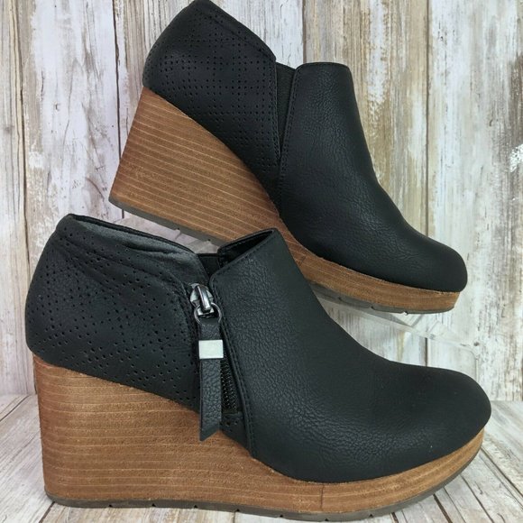 dr scholl's booties black